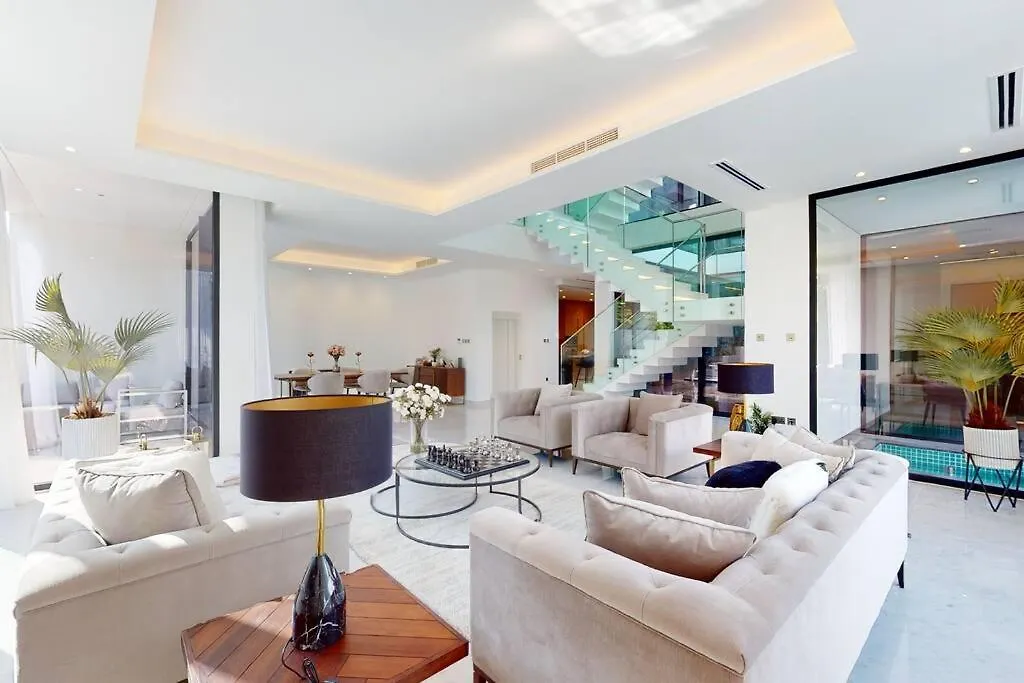 Luxurious 5 Bed Villa - Al Barari Ντουμπάι
